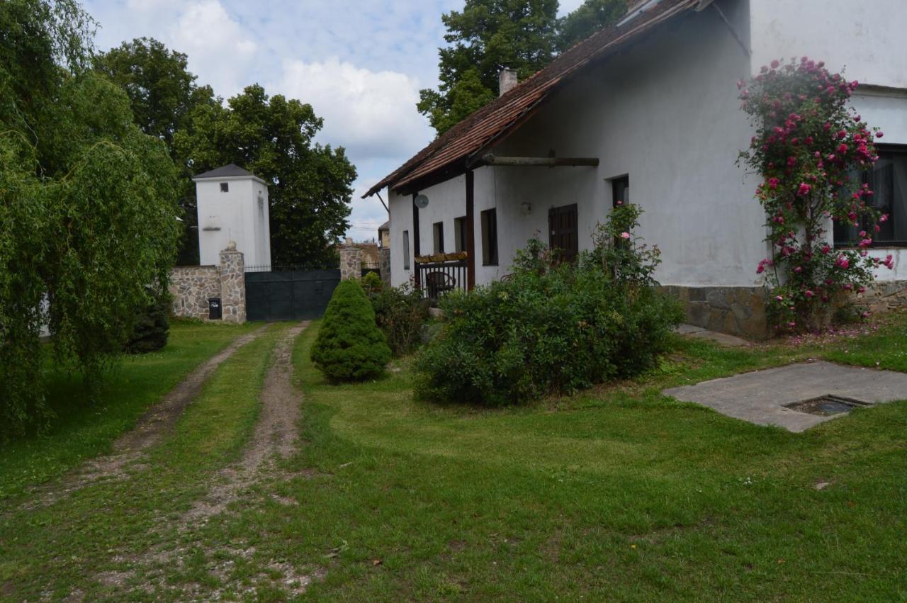 Bohemica Apartman 1 Kouřim Exterior foto